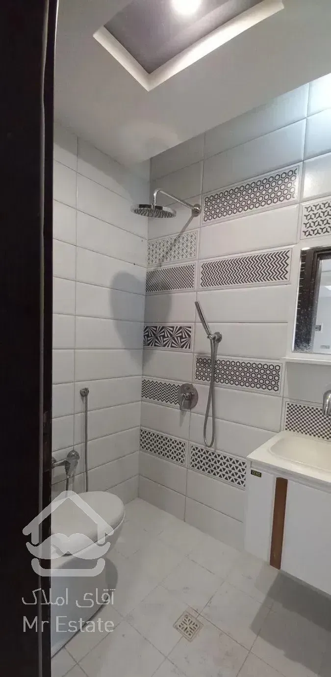 شریعتی بالاتر از میرداماد ۷۴ متر ۲خوابه