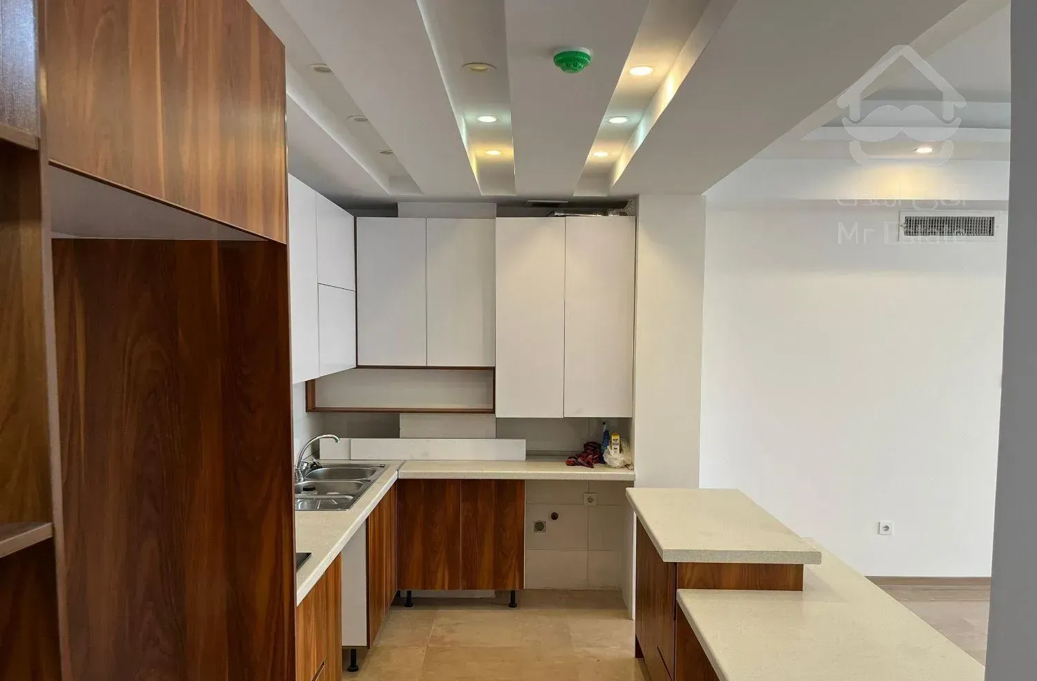 ۷۵متر کلید نخورده دو نبش/قایم مقام/جم