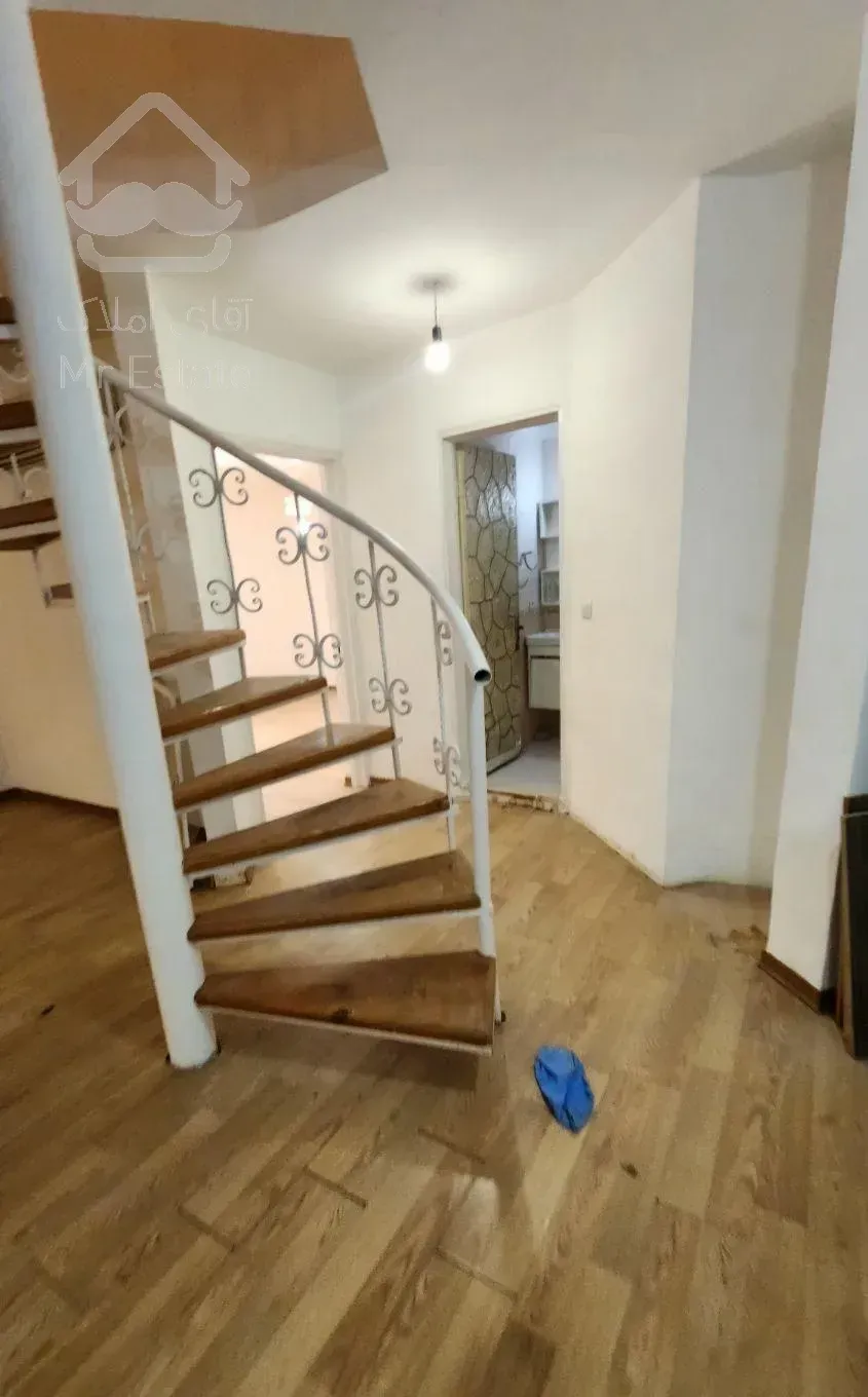 فروش ۱۲۴متری ۳خواب دوبلکس چسبیده به بازار