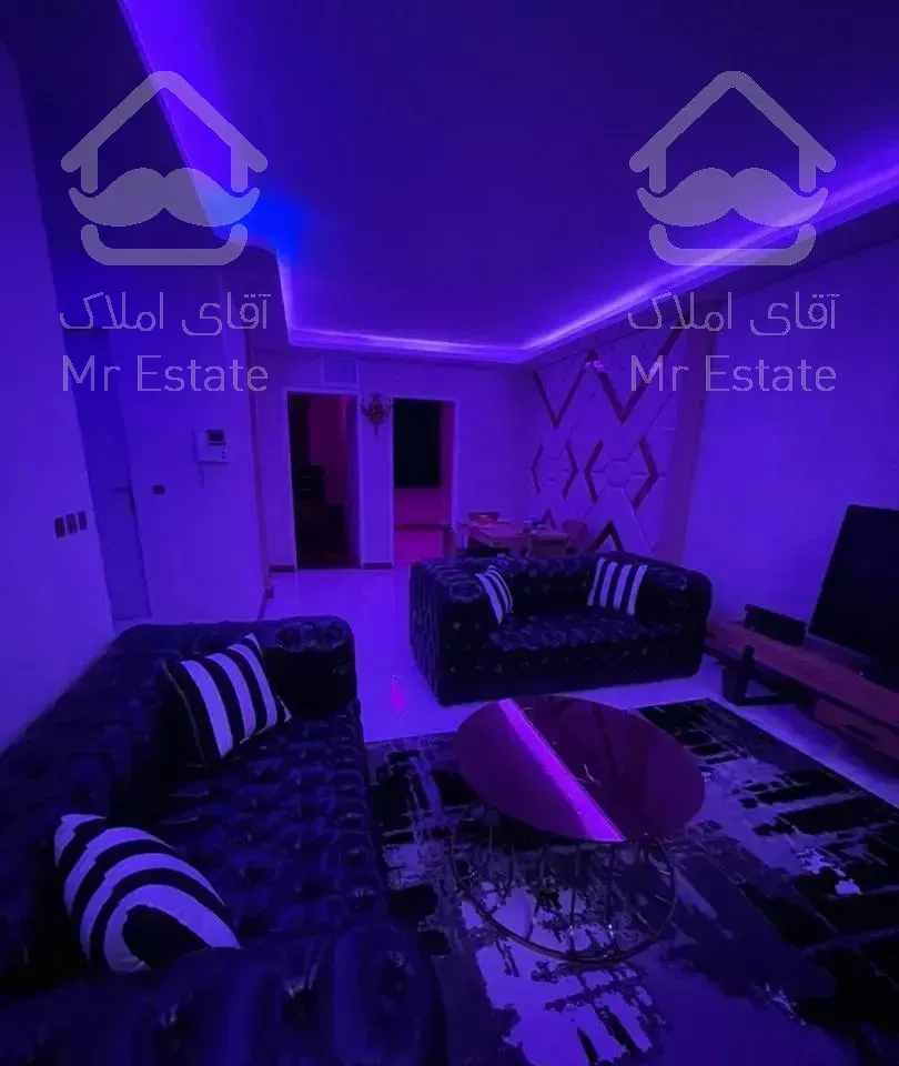 ۸۰متر،فول باسازی،دو خواب،حافظ