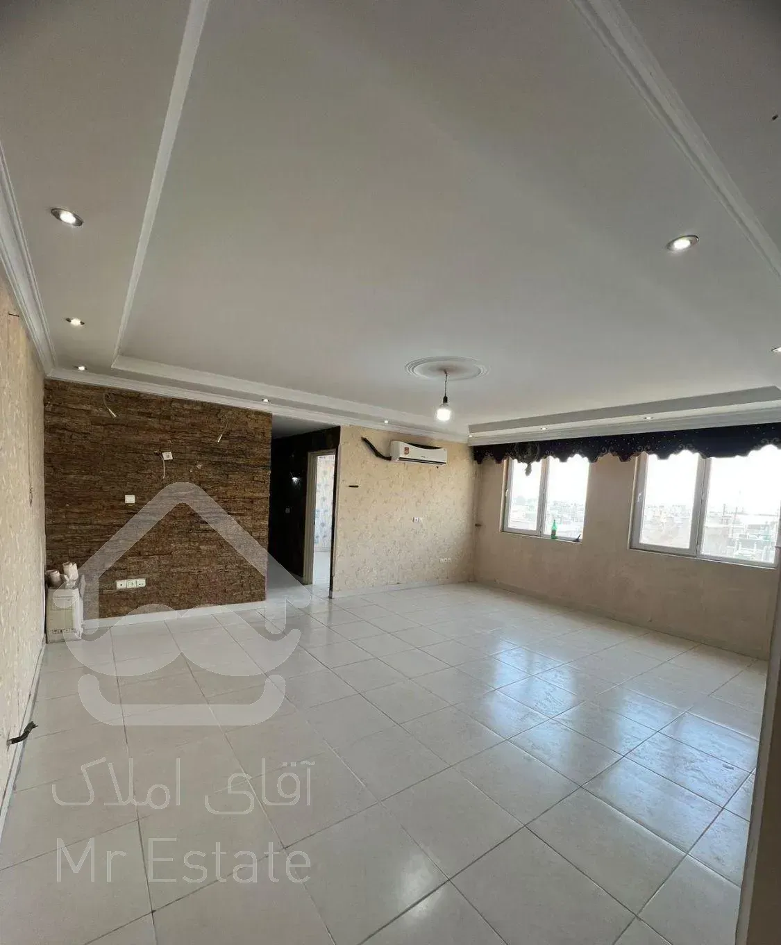 فروش آپارتمان ۹۷ متری ۲ خوابه در حسن‌آباد