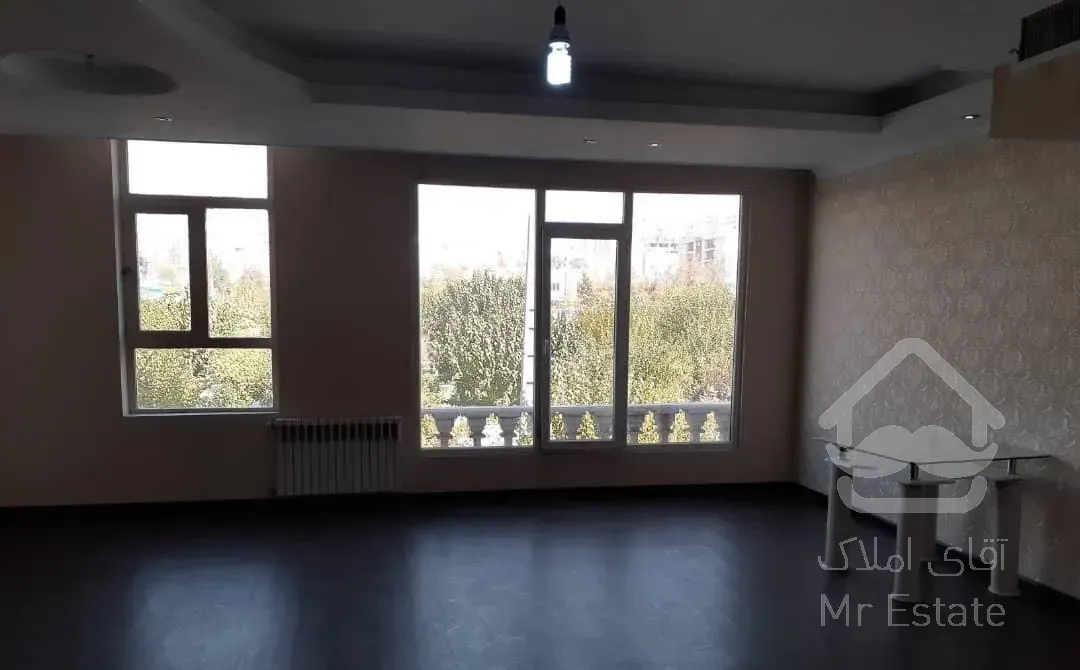 اپارتمان ۱۲۵متر روبه پارک