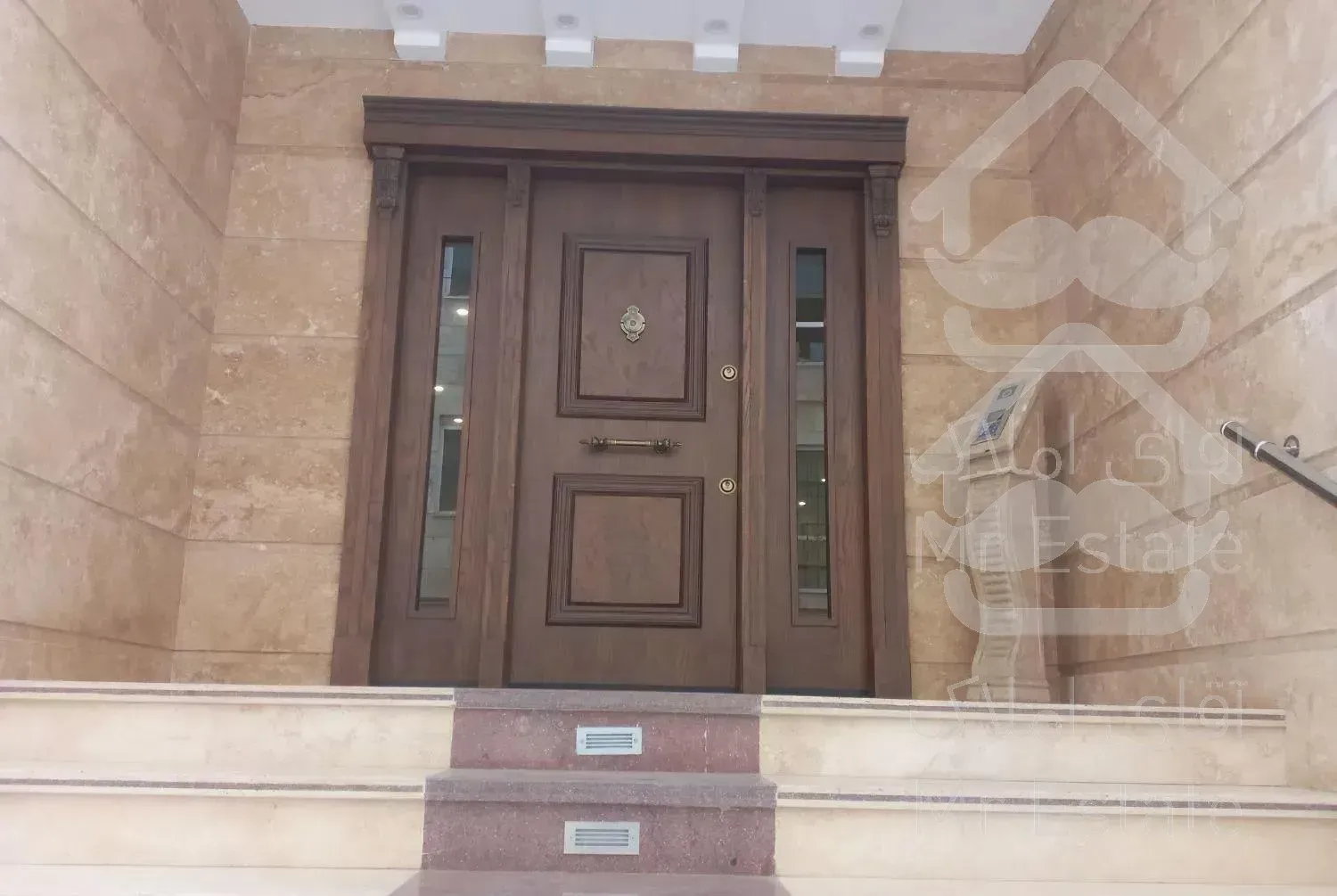 ۹۵ متر نوساز ((بدون مشابه))