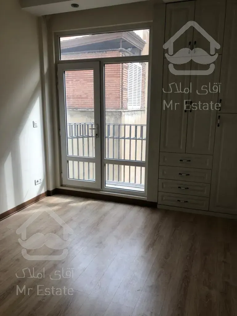 اجاره و رهن آپارتمان محمودیه 155  متر لاکچری