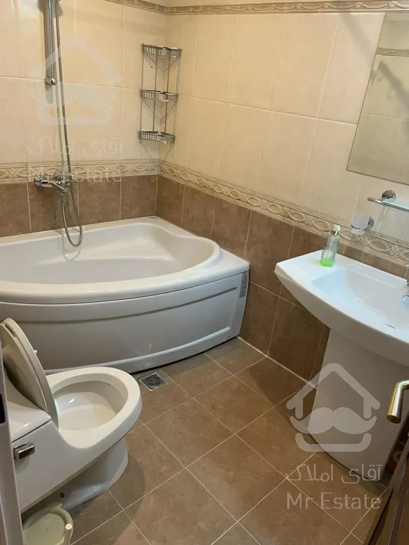 اجاره و رهن آپارتمان زعفرانیه 180  متر شیک