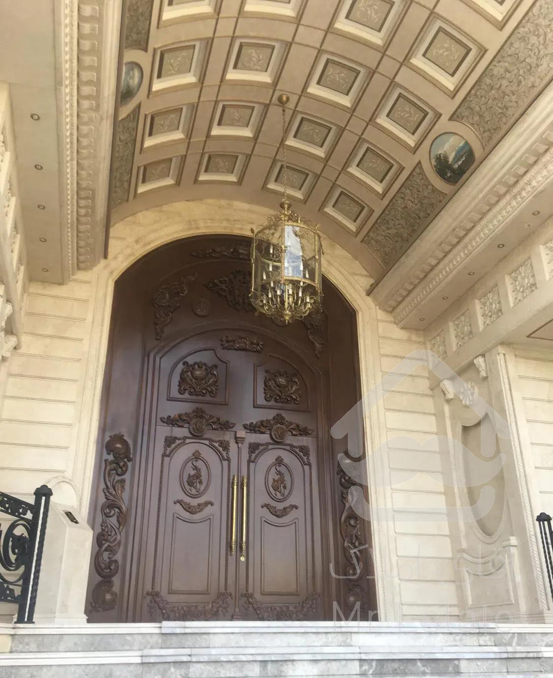 ۲۳۲ متر تاپ لوکیشین گلستانها