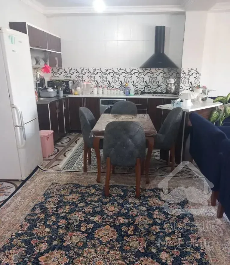 رهن آپارتمان ۱۱۵ متری ۲ خوابه طبقه ۲