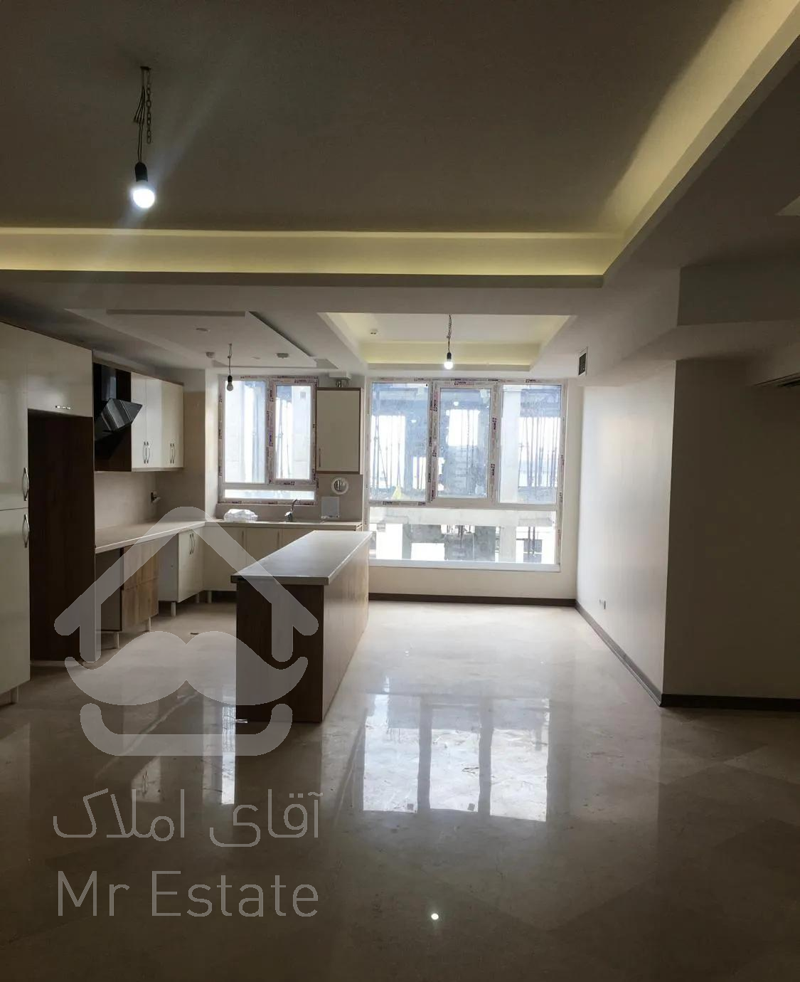 ۱۳۸ متر / سازه برند منطقه /ستارخان