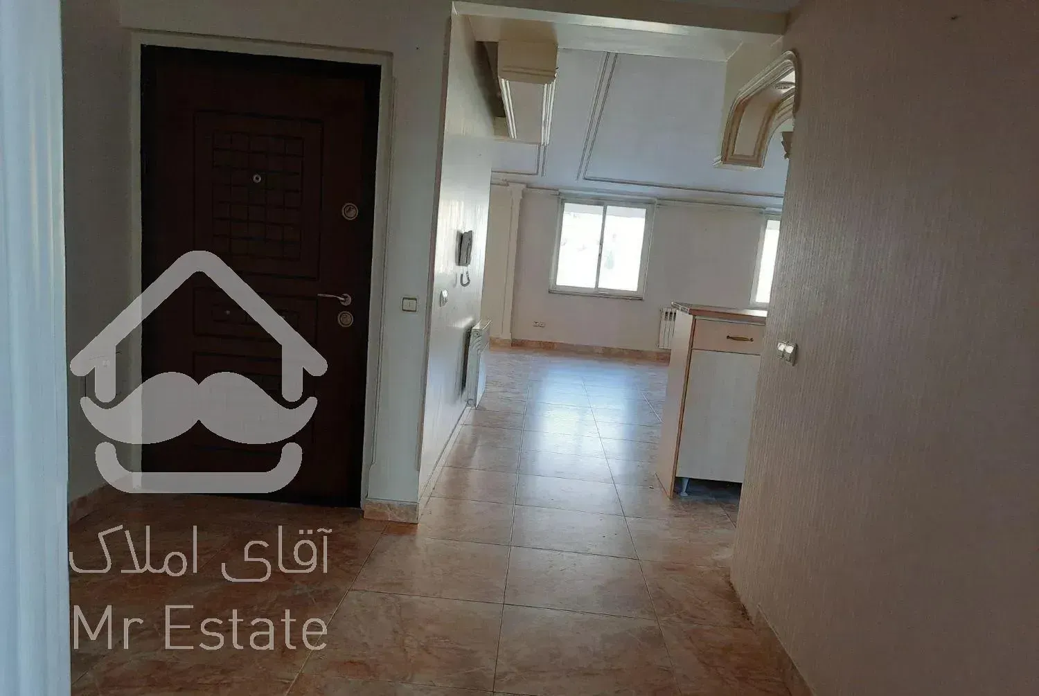 180متری خوش نقشه  رهن کامل قابل تبدیل