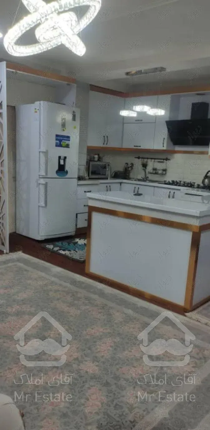 آپارتمان75متری/خ بوستان سه/باسازی شده