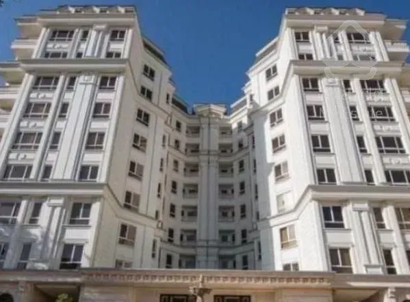 95 مدونا قابل تبدیل برج باغ مودنا پارک کمالی پونک