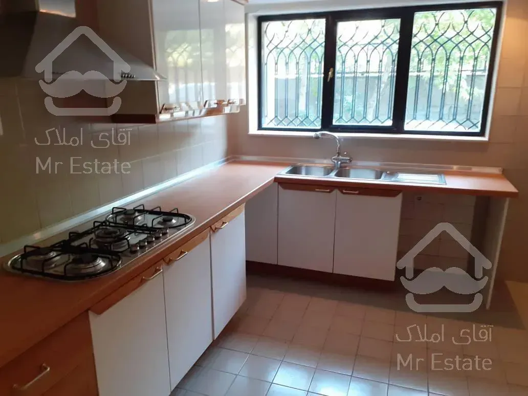 رهن و اجاره آپارتمان ۲۲۰ متری ۳ خوابه فرمانیه