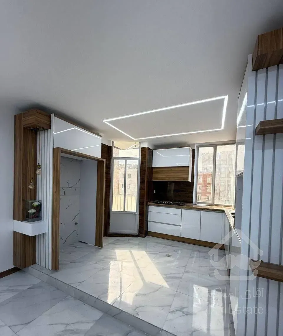 ۷۲ متر/سند تک برگ *پارکینگ انباری/اندیشه