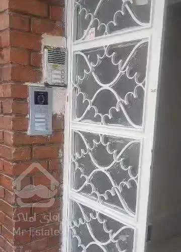 واحد ۴۵ متری واقع در کریمخان سنایی