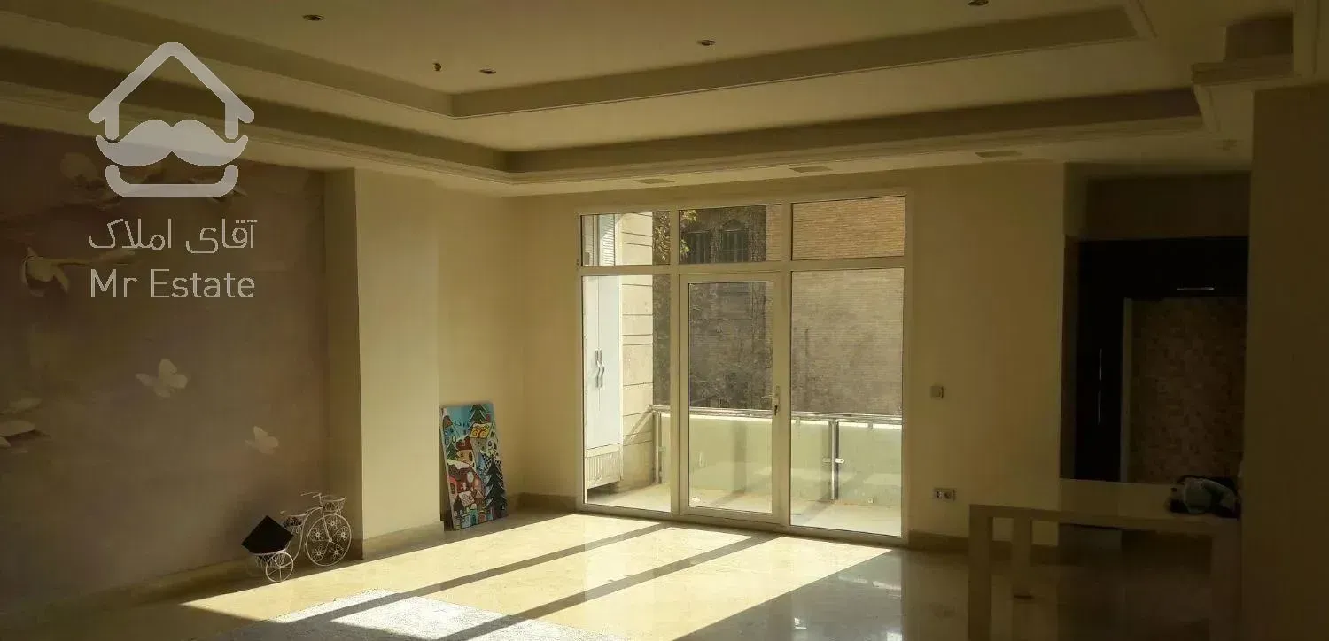 ۱۸۰متر ۲پارکینگ خوش نقشه وغرق در نور قلبه پاسداران