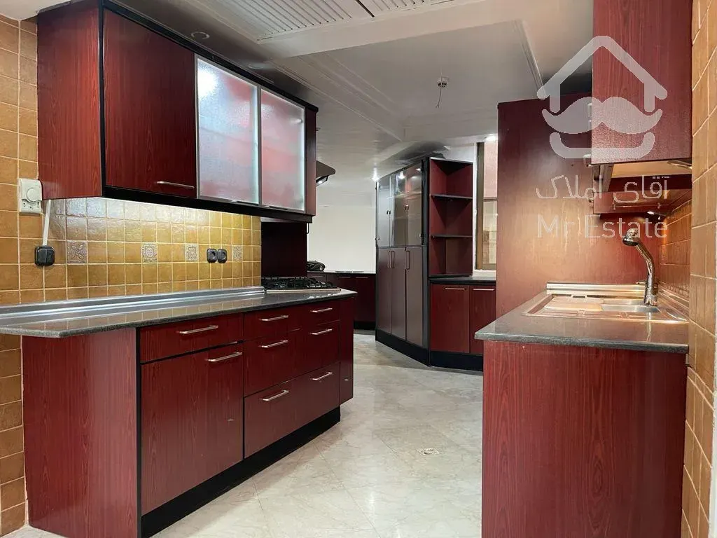 اجاره و رهن آپارتمان الهیه 200  متر اکازيون