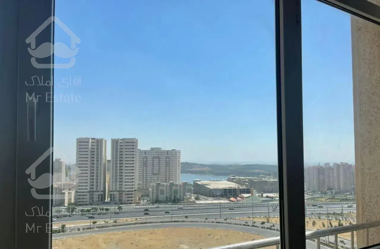 ۸۰متری  برجهای دوقلو ویو مستقیم دریاچه