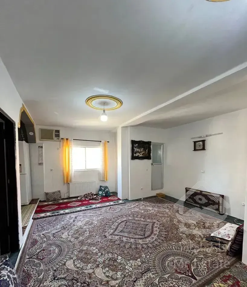 فروش آپارتمان ۶۸ متری نقلی / جمهوری / طبقه ۲