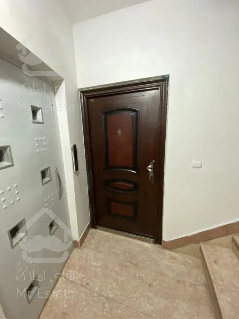 آپارتمان خوش نقشه و زیبا ۹۶متری بلوار طالقانی