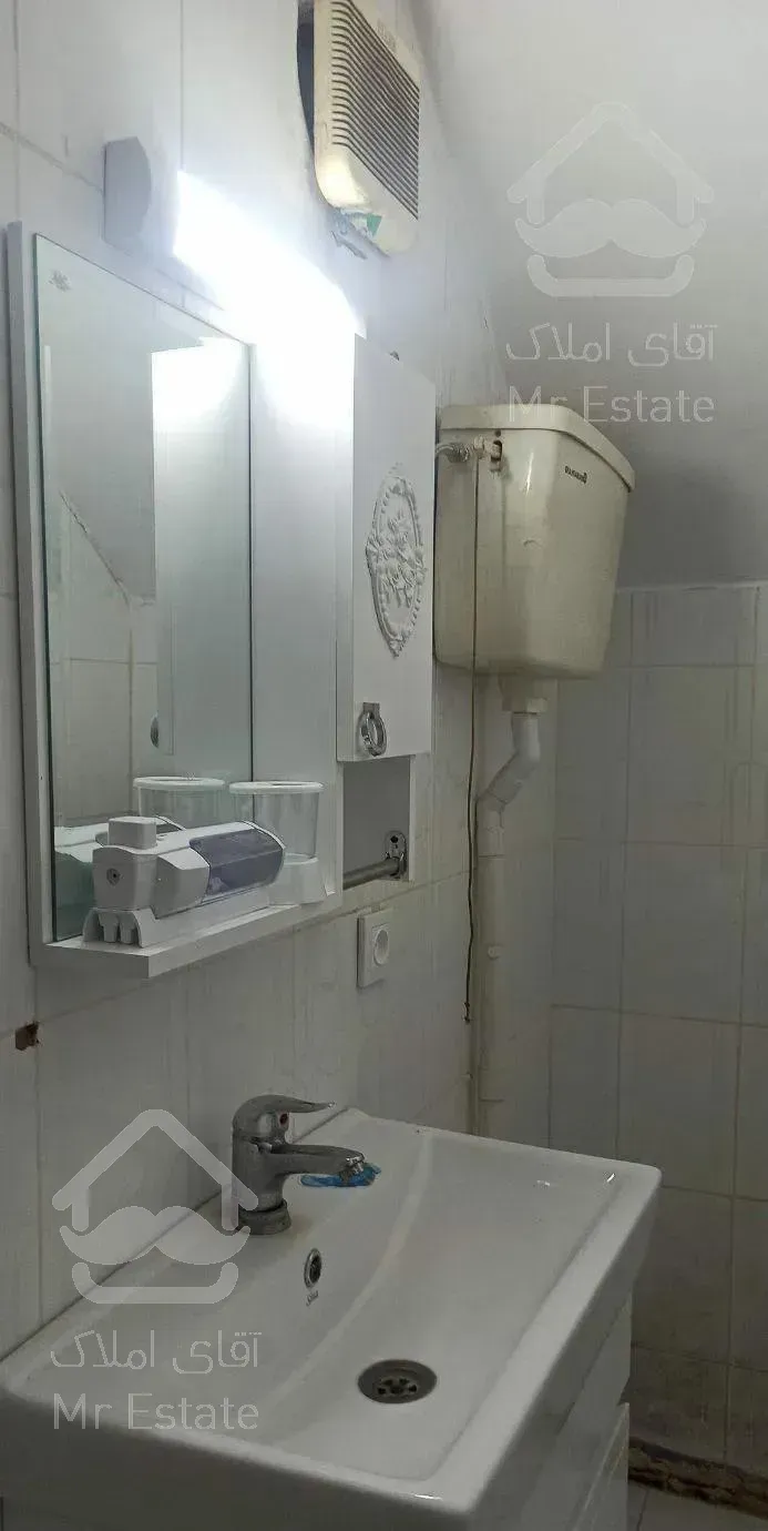 آپارتمان مبله.۶۰ متر.تک خواب.تمیز.وکیل آباد