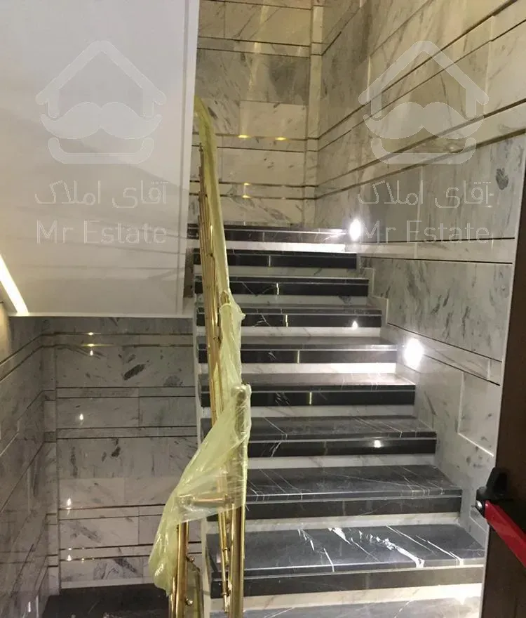 ٢٠٠ متر  ((  یوسف آباد  ))