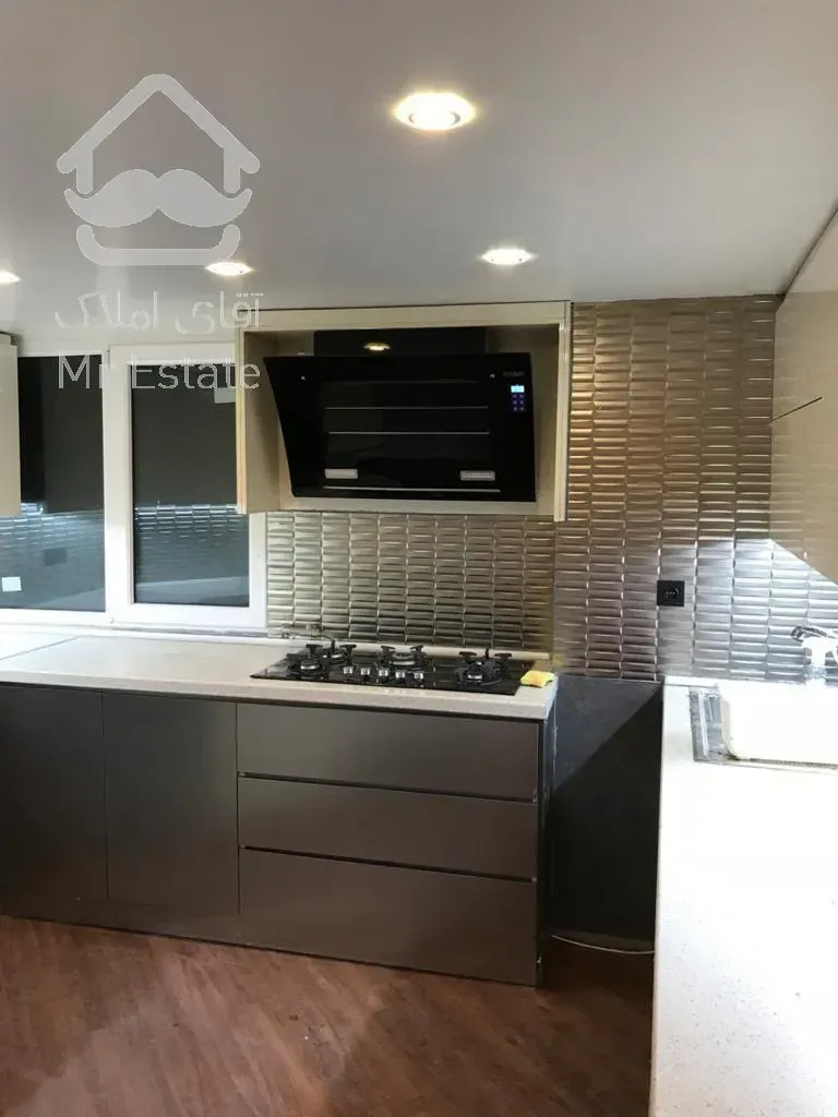 رهن و اجاره آپارتمان 110 متری نیاوران