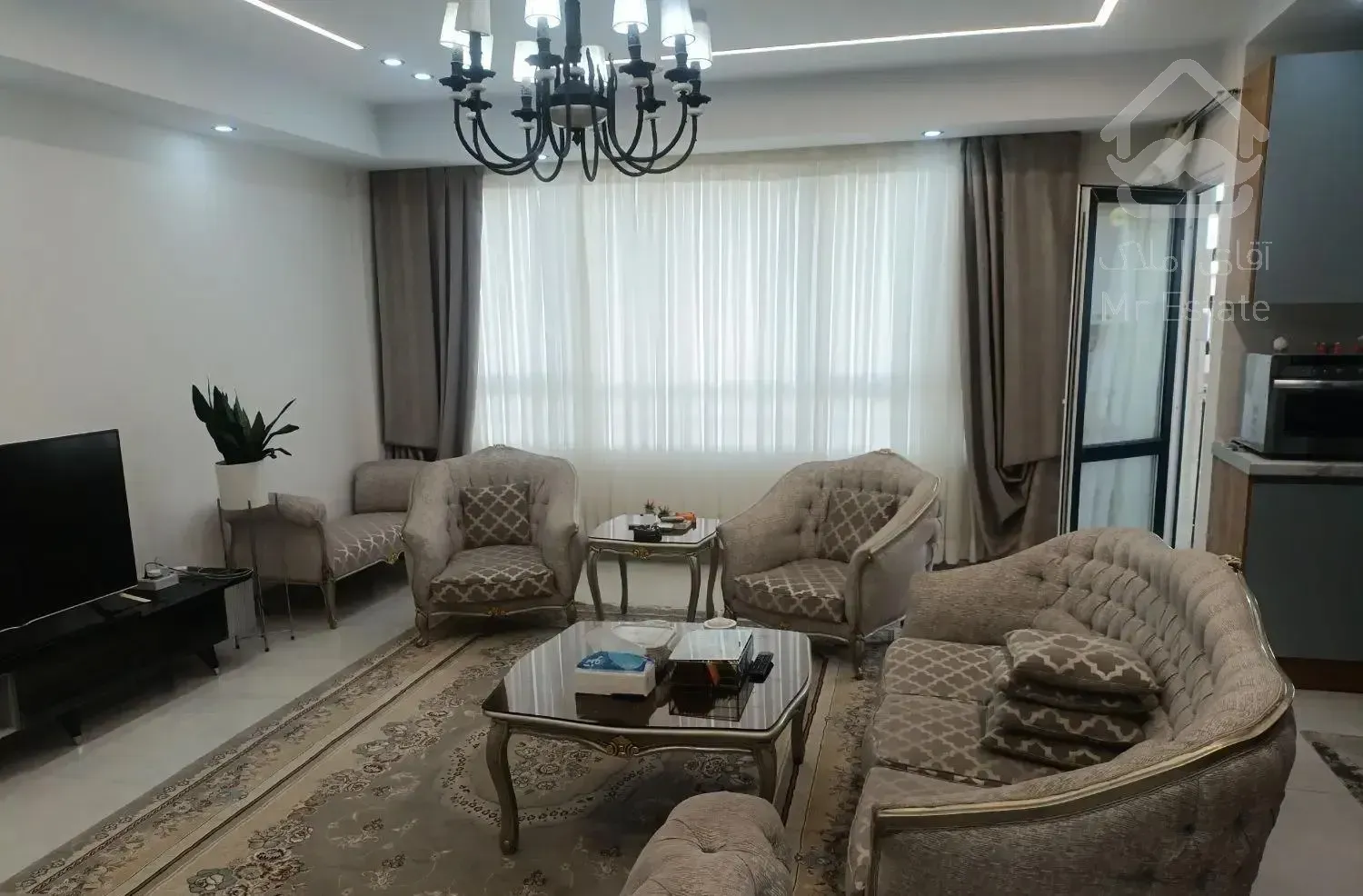 ۹۰متر/تک واحدی/سالن پرده خور
