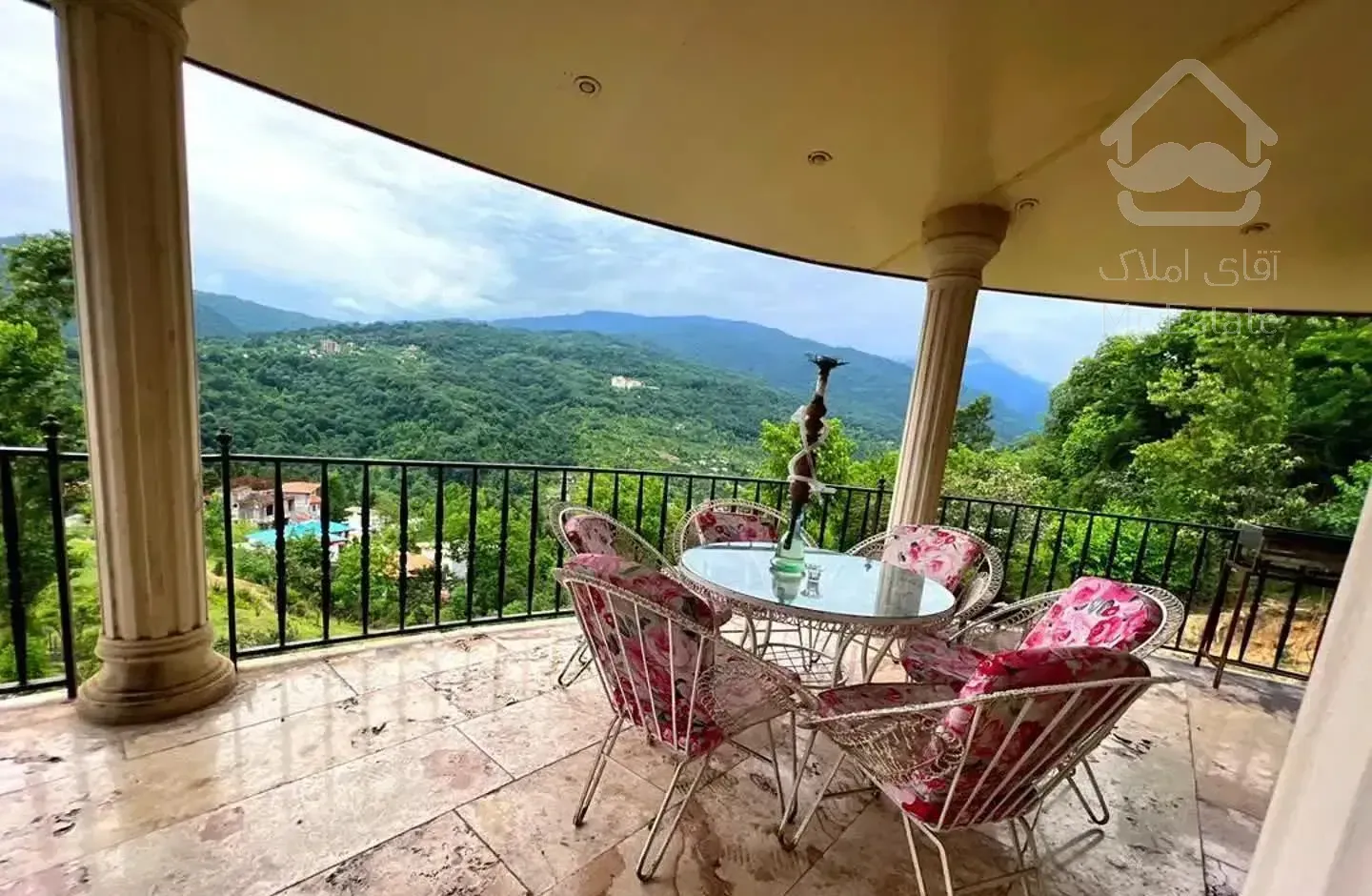 اجاره خانه ویلایی ۴۰۰ متری ۳ خوابه