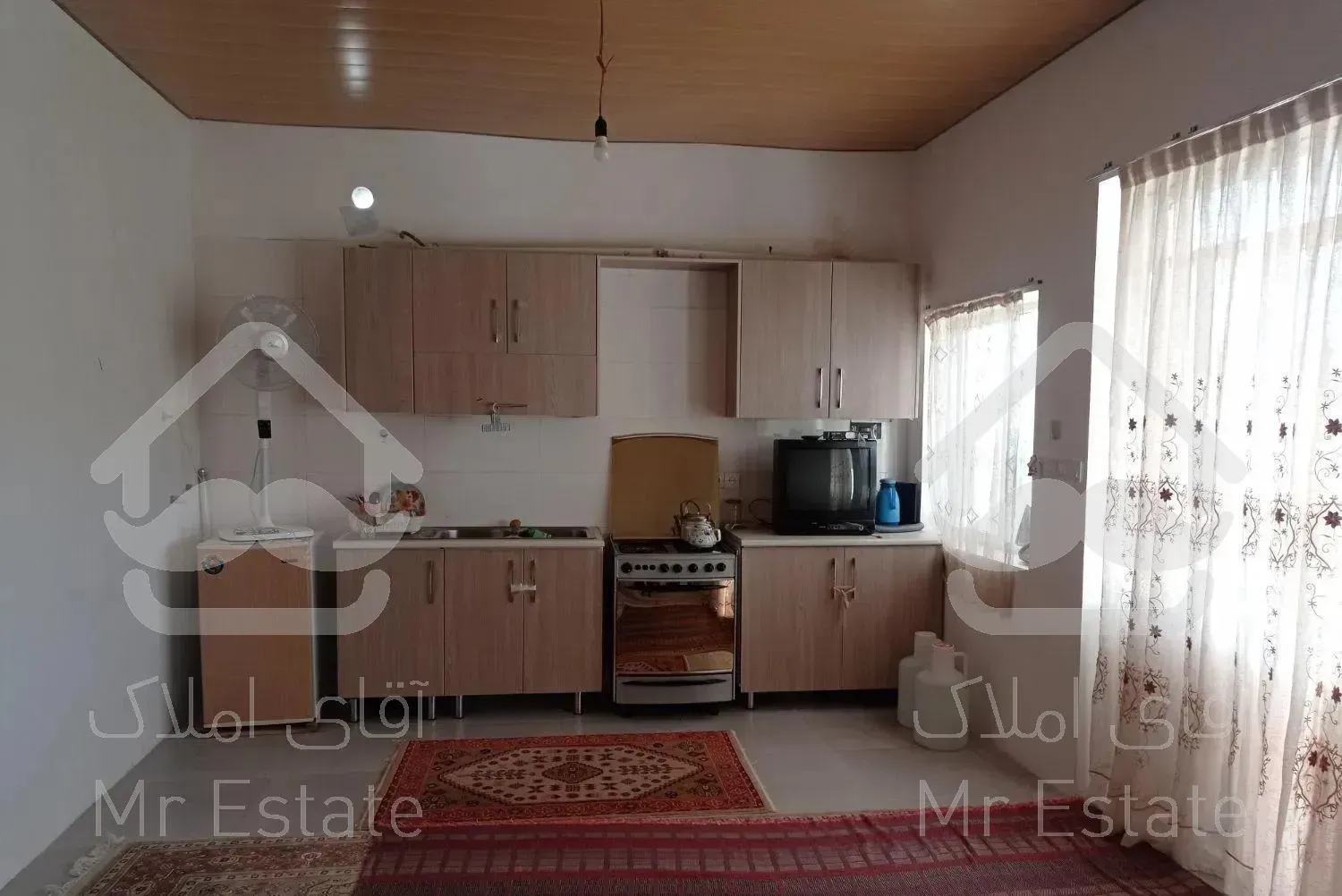 باغچه و سوییت دماوند چنار شرق