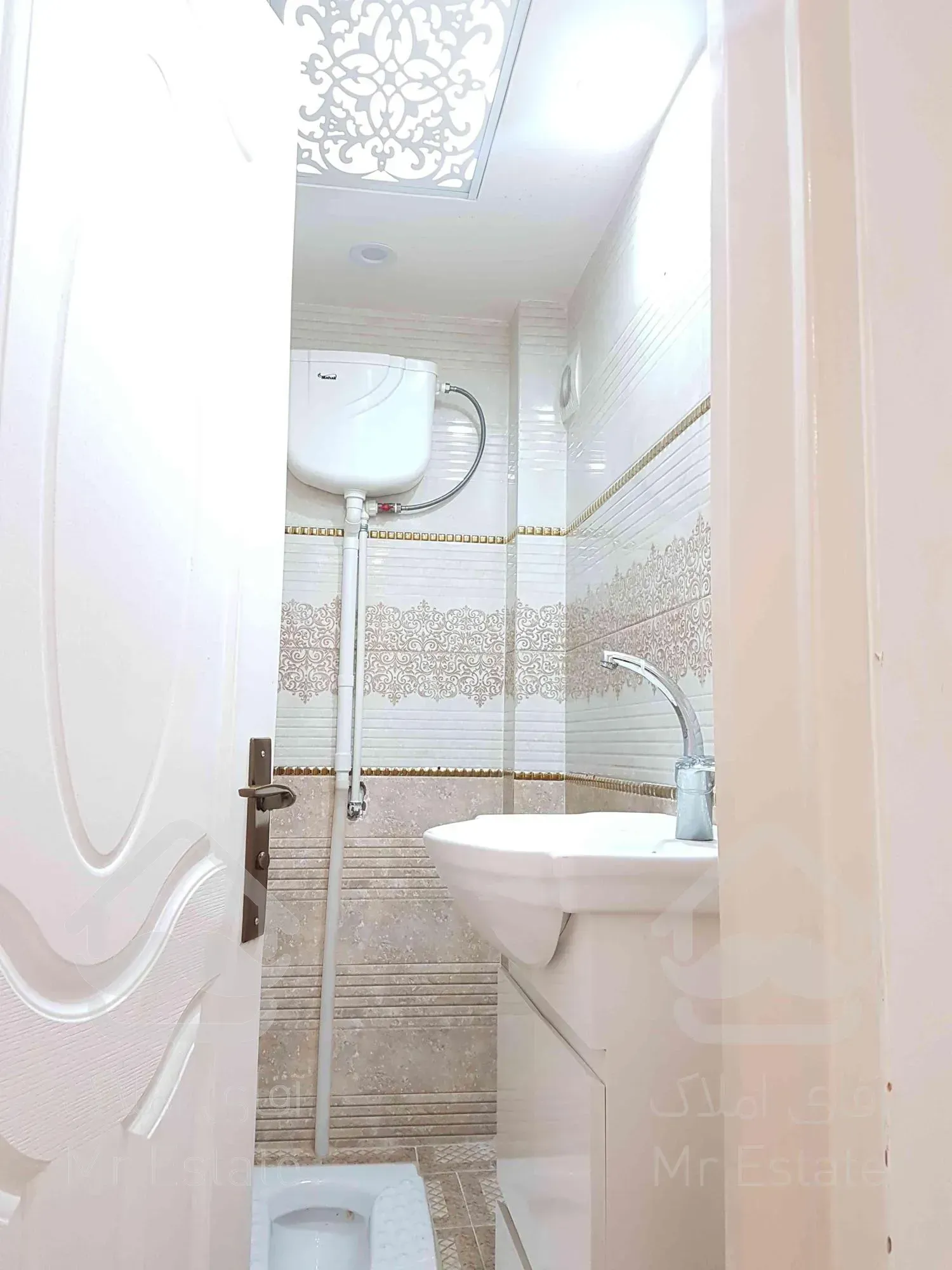 فروش آپارتمان دوخوابه شمال آیت الله کاشانی