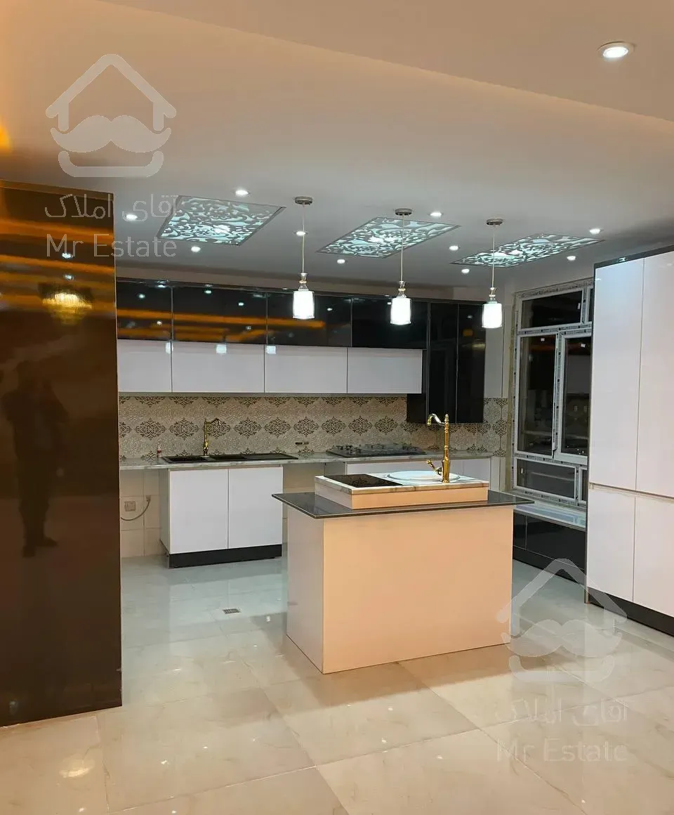 160 متر طبقه 4