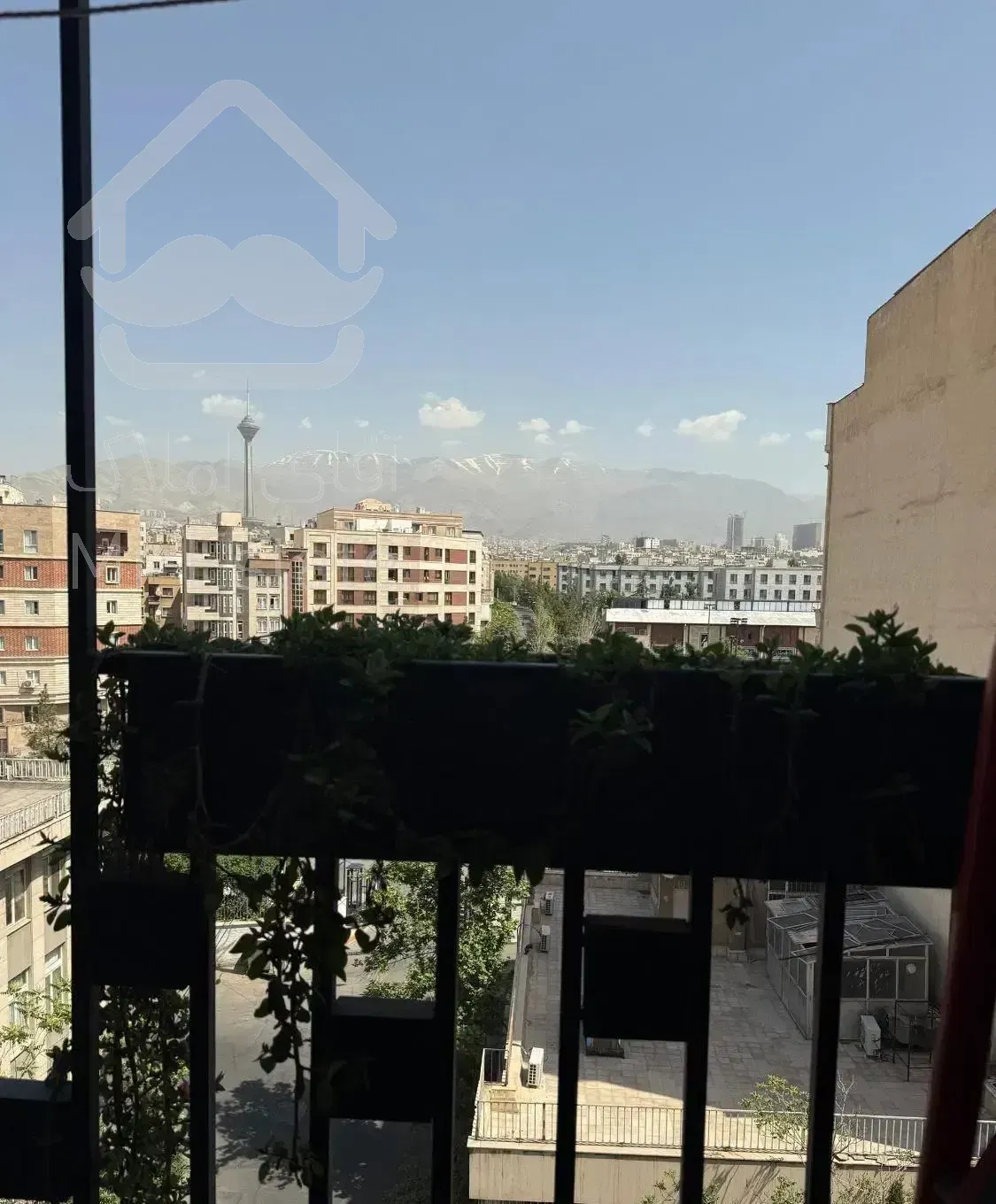 پاتریس لومومبا ۱۴۰ متری با امکانات خاص