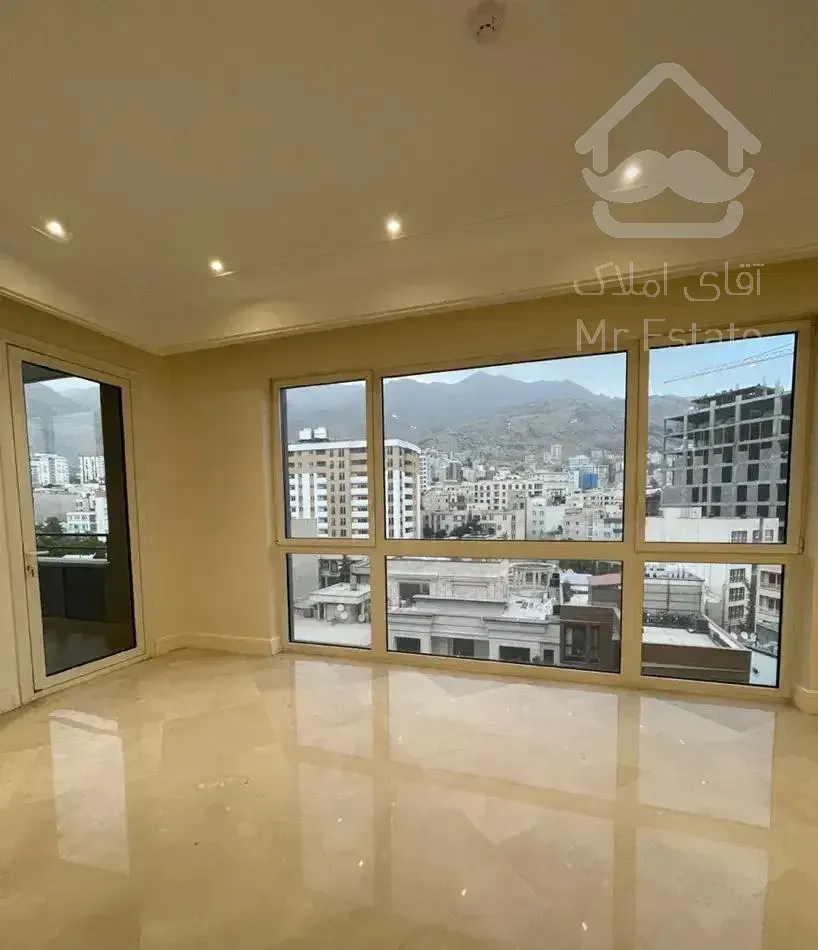 نیاوران۲۴۸متر ویو بینظیر خوش نقشه فول امکانات