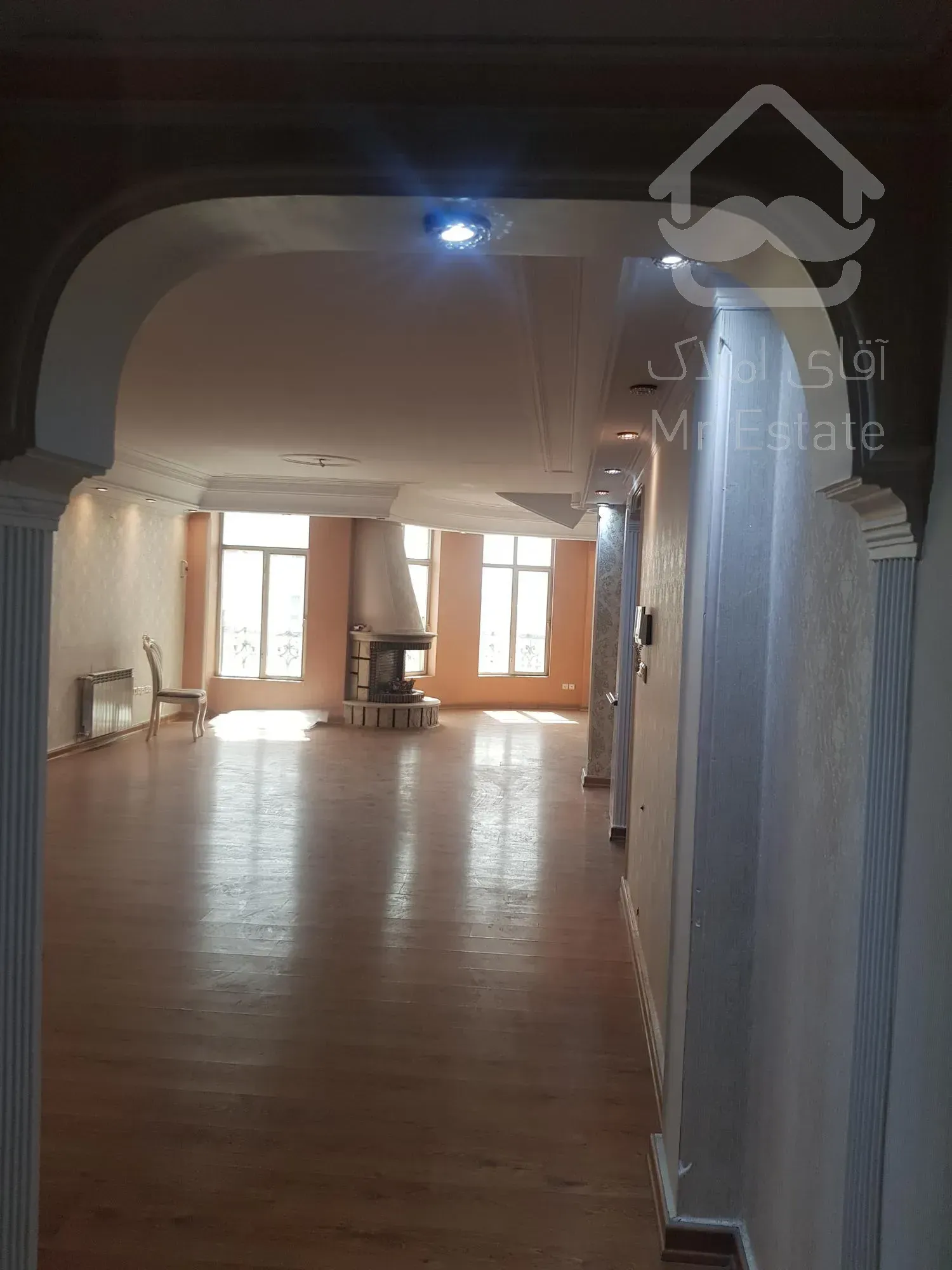 ۱۶۰ متری،سعادت آباد