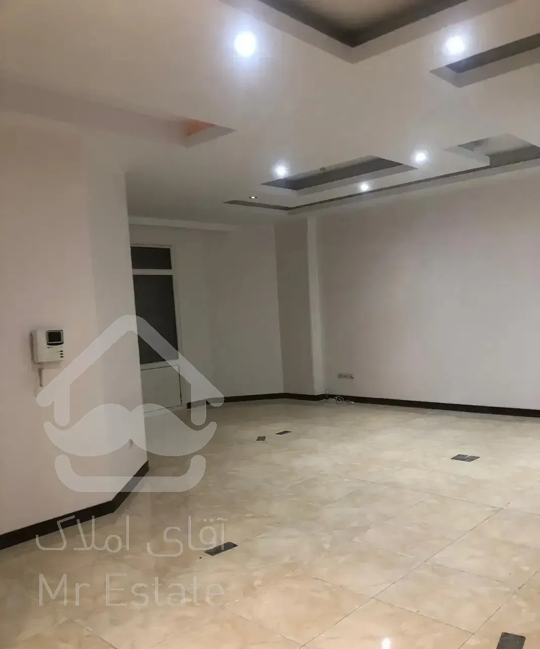 آپارتمان  ۸۶  متر ۲ خواب / فول رنگ بازسازی / لوکس