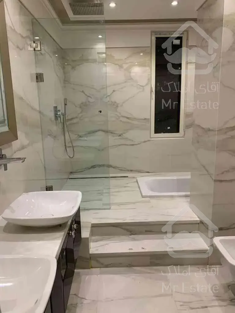 آپارتمان ۳۴۰متر فرمانیه سنبل ۴خواب نوساز تراس فرنیش تک واحد نورگیر