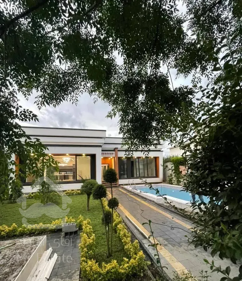 باغ ویلا با بنای مدرن+۷۰۰متری استخر