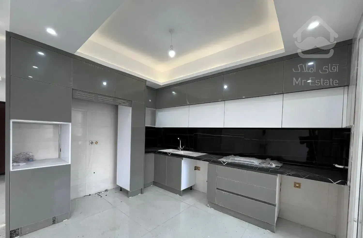 فروش واحد آپارتمان 177متر در گلستان