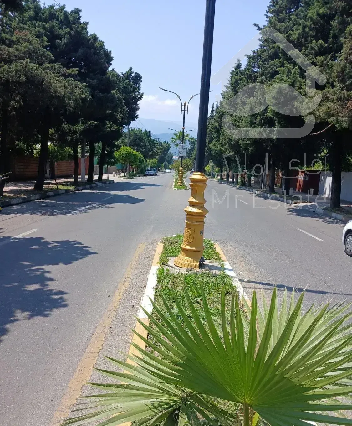 فروش ویلا قدیمی ۳۰۰ متر نزدیک به بلوار طالقانی