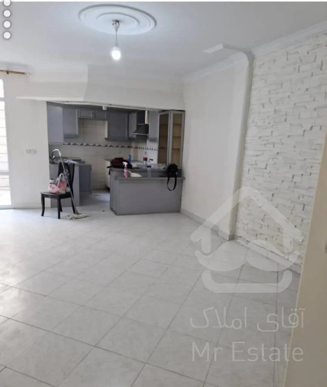 نارمک/۵۵ متر/میدان ۹۰/ بن بست دنج/ روبه افتاب