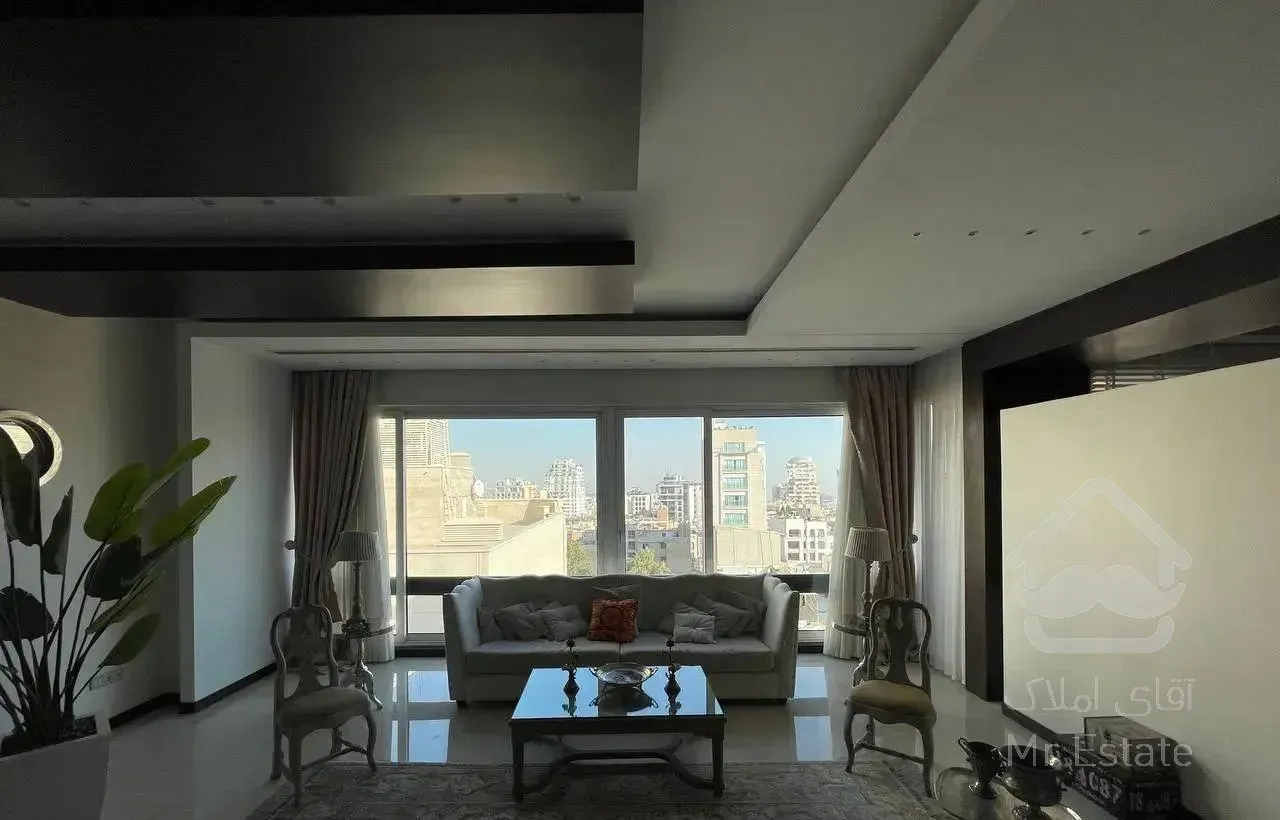 210 متر،گل سنگ ،بر فراز ابرها