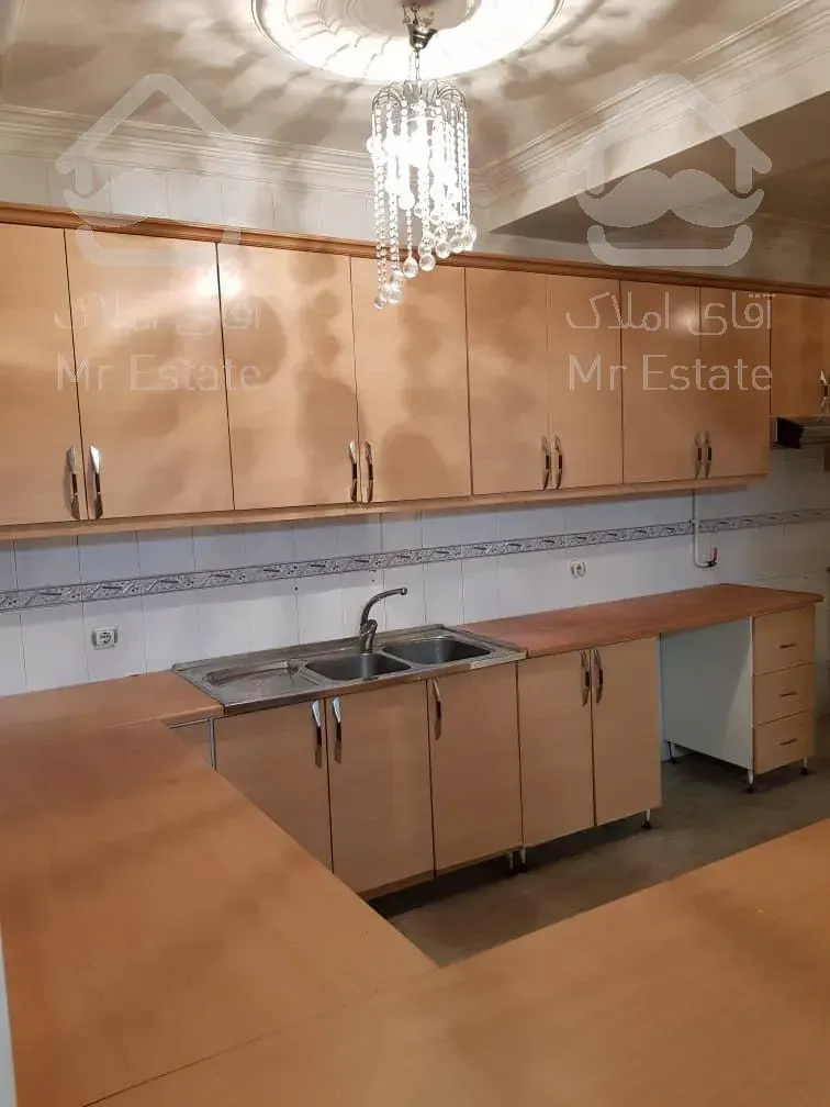 آپارتمان ۱۴۱ متری سعادت آباد