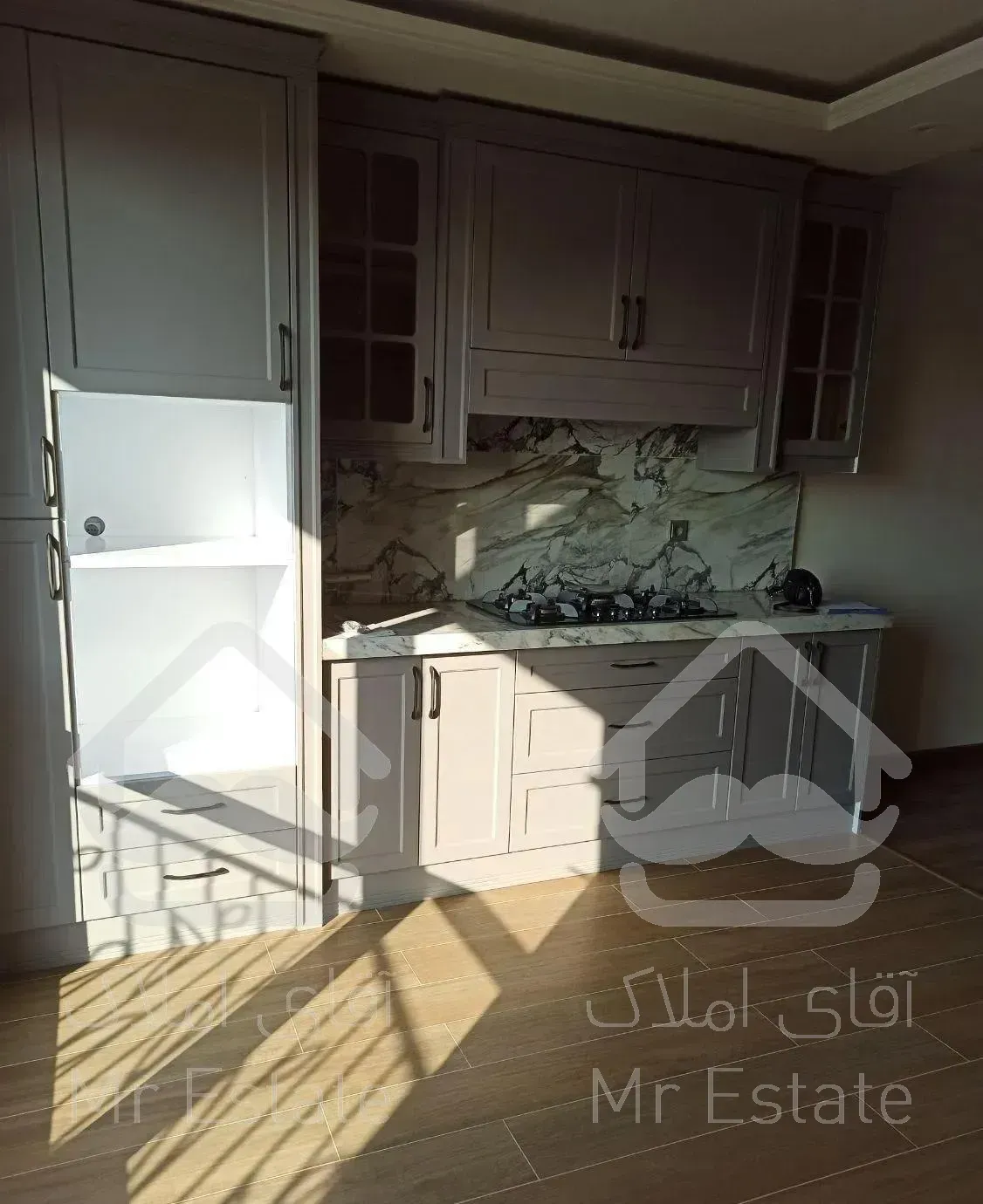 106متر دو خواب نوساز کلید نخورده میرزای شیرازی