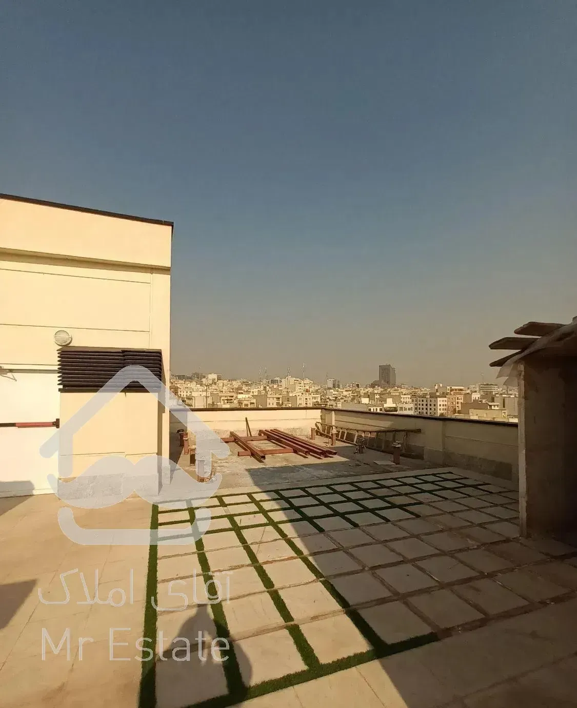 موقعیت اداری بهجت اباد((۲۱۲متر)) نوساز