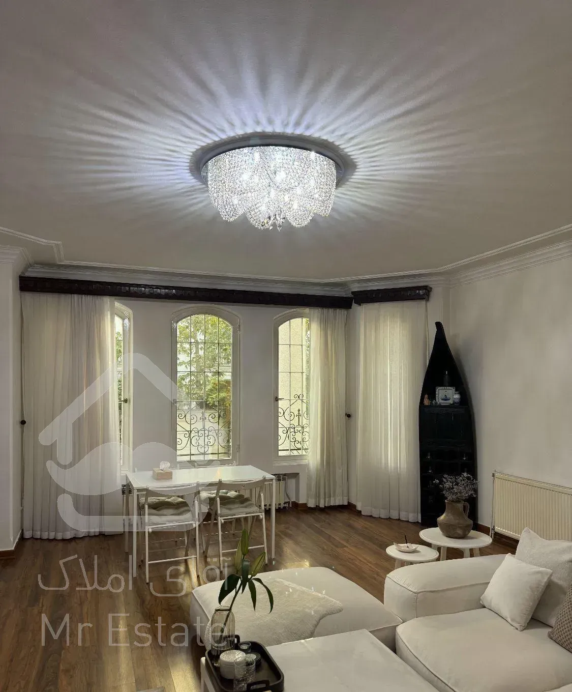 ۱۵۰متر/۳خواب/ونک/تک برگ