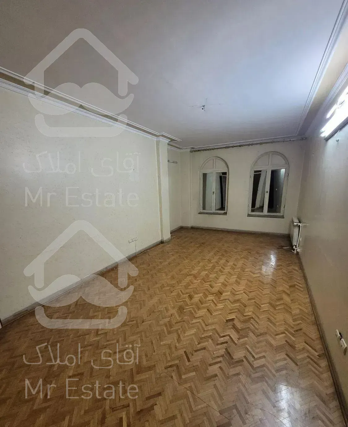 سهروردی جنوبی/۲۴۰ متر/۴ خواب/فول امکانات/تک واحد