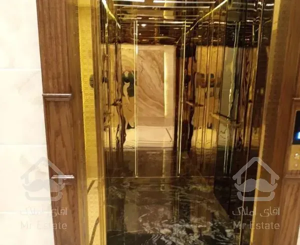 آپارتمان ۵۶۰ متری کلید نخورده