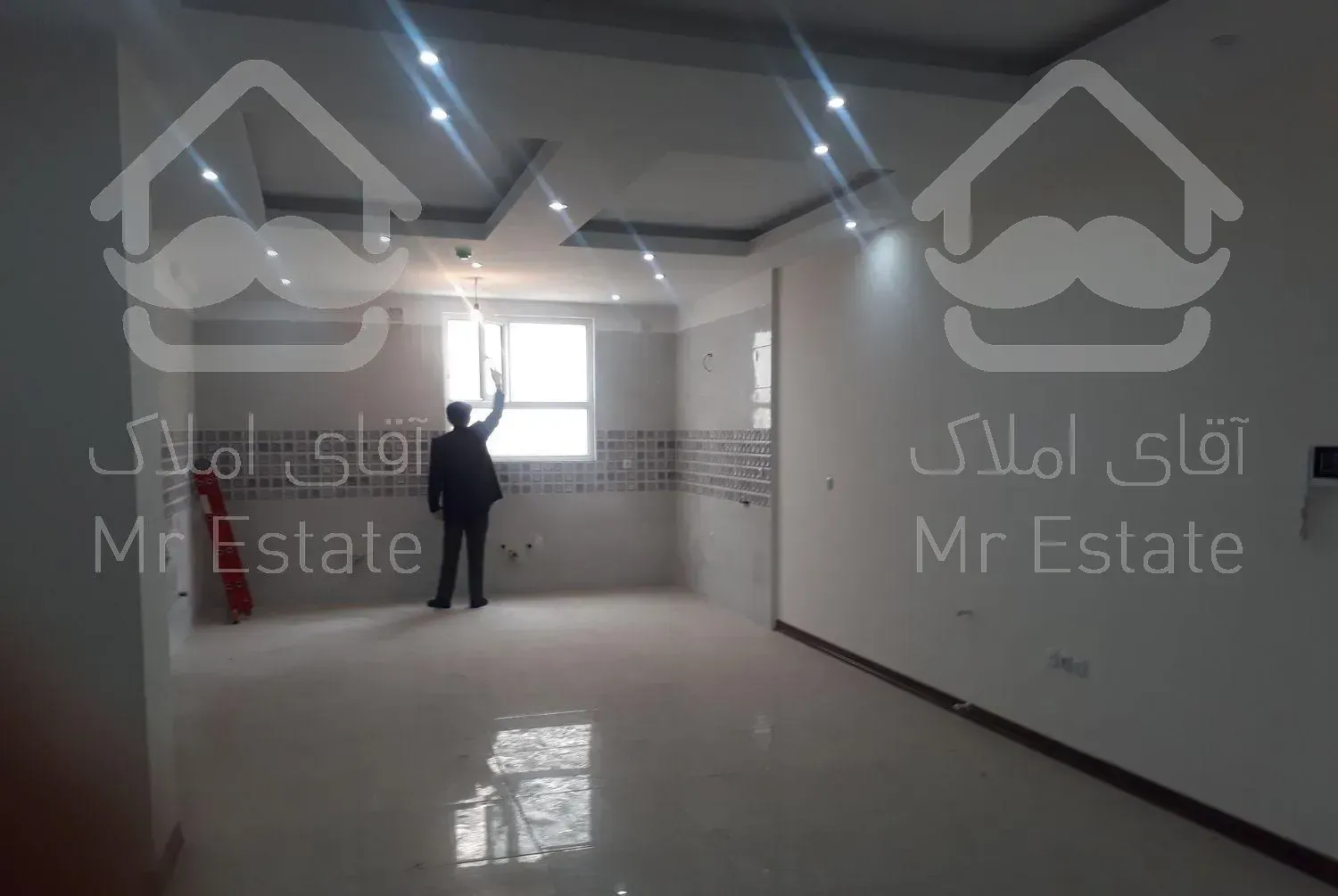 ۸۸متر/ط دوم نوساز   چهارراه نبوت روبروی  مهستان