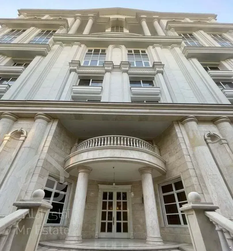 ۲۰۰ متر کامرانیه ( سرشار از انرژی مثبت)