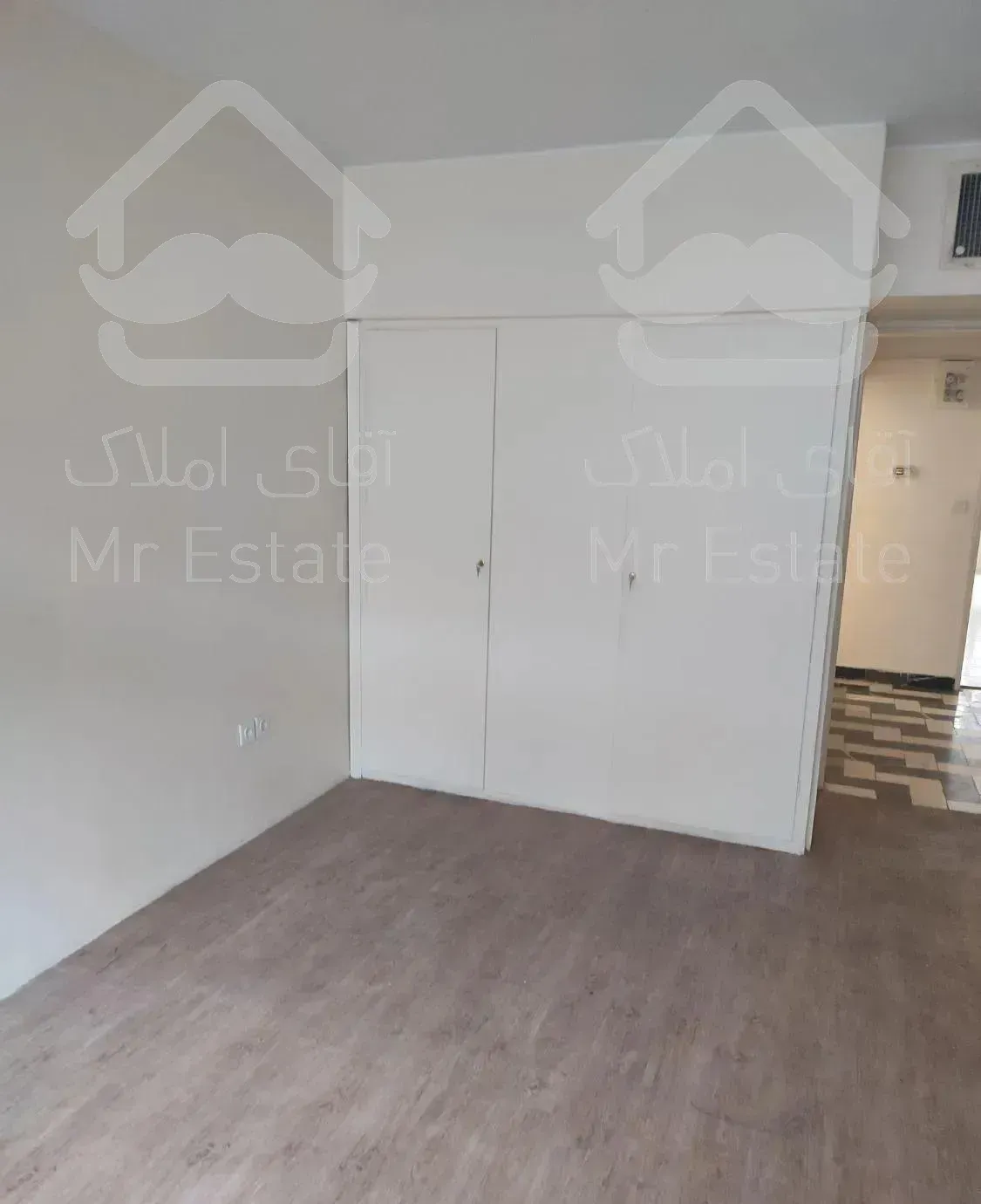 آپارتمان ۱۲۱ متری (امیرآباد)